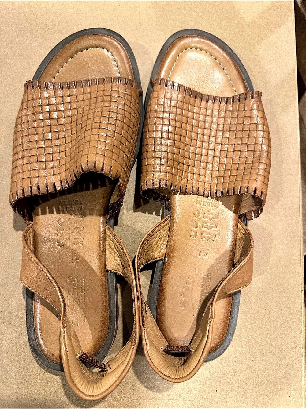 Spring Step Gelsi Sandals size 9.5